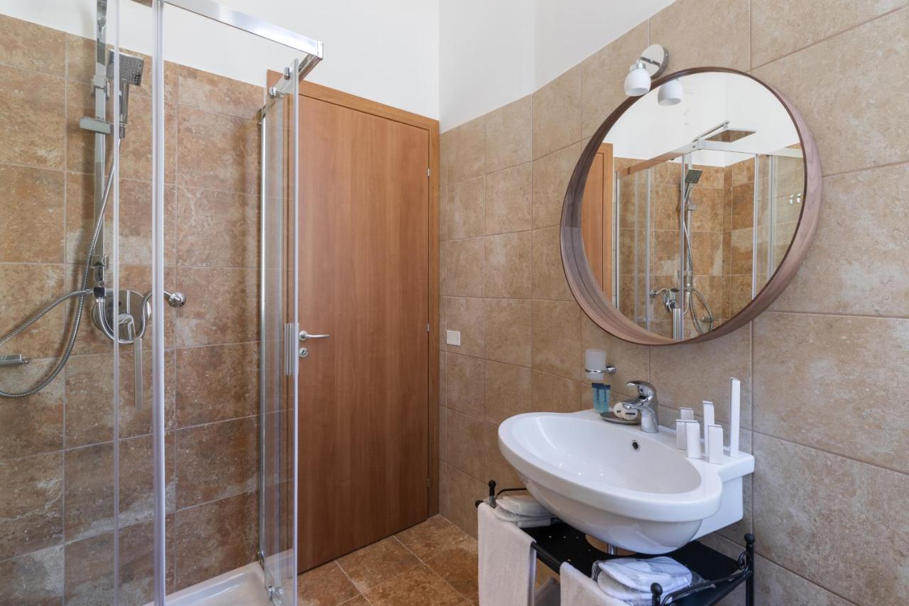 Vatican Domus Luxury Rooms Rome Exterior photo